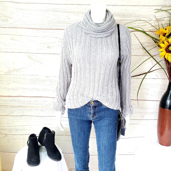 Free People Sweaters - Free People Mega soft chunky knit sweater